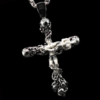 CROSS ARMBAR Mens Wrestilng Pendant Necklace in Sterling Silver by Ecks