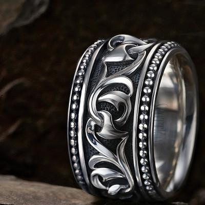 Men's Sterling Silver Hammered Wedding Band Ring – Glass Palace Arts